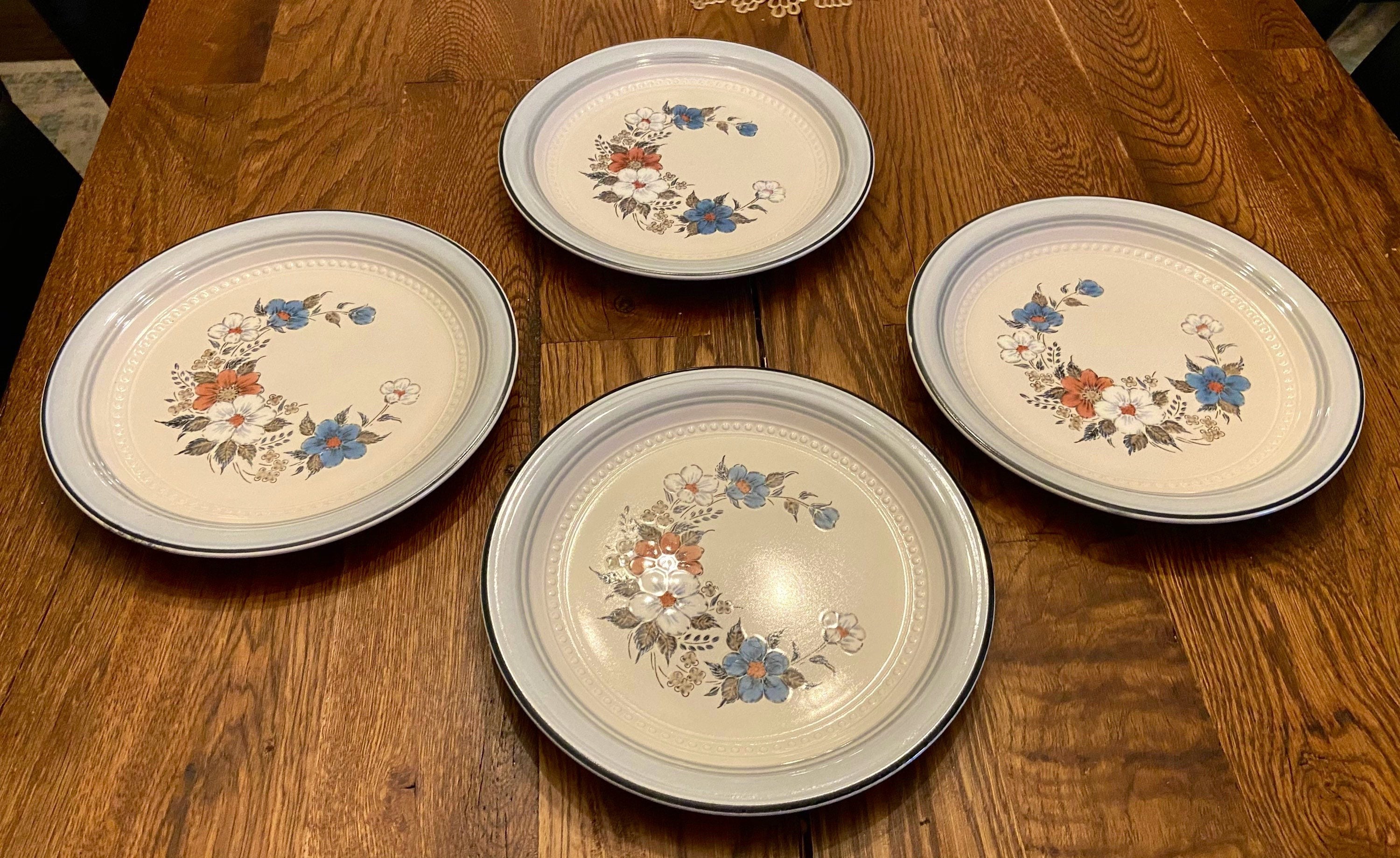 Vintage Johann Haviland Crowning Fashion Set of Four Blue Bouquet