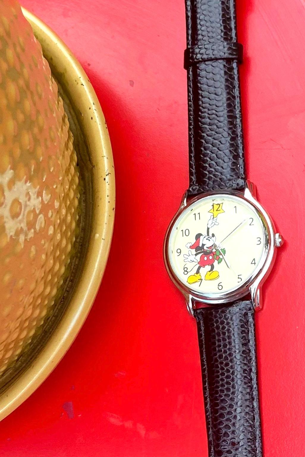 Vintage Disney MICKEY MOUSE Special Edition Collector display picture 1