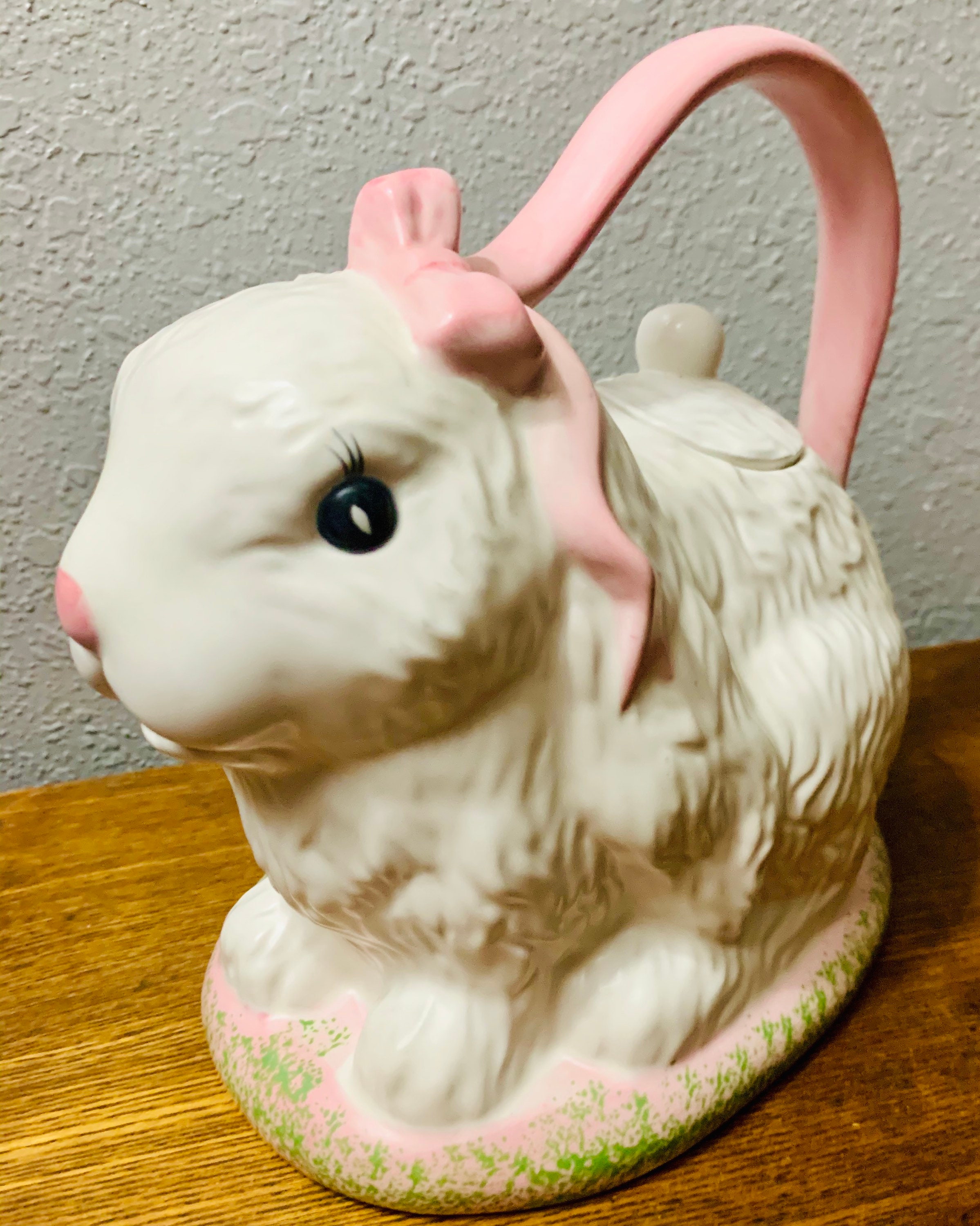 Vintage White Bunny Teapot Vintage White/Pink Bunny Teapot Etsy