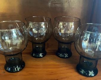 Vintage Libbey Black STAX  SMOkE Pedestal Goblets Gray Glasses - Set Of Four, Retro Barware Atomic Glasses  Beer  Bar, Moody Color Undertone