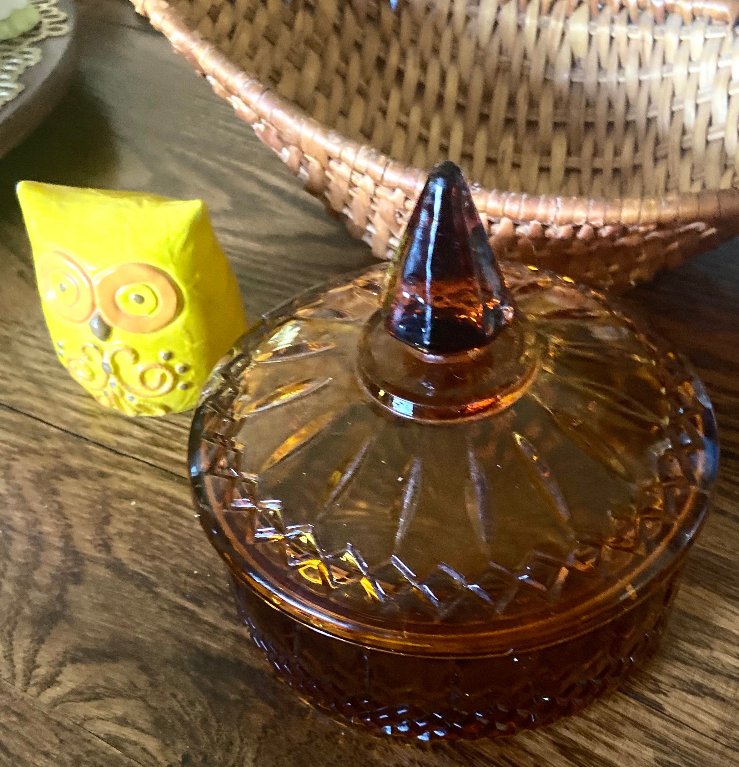 Vintage Amber Indiana Glass Diamond Cut Round Dish With Pointed