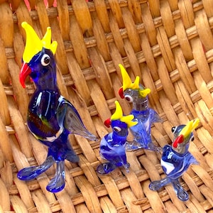 Vintage Murano Parrot Blue Italian Art Glass With Baby Parrots Miniatures Set Of 4, Parrot Bird Art Glass Figurine Or Windowsill Glass Bird