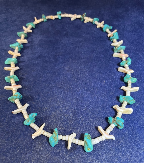 Hopi Bird Blue Turquoise and Heishi Shell Beaded … - image 1