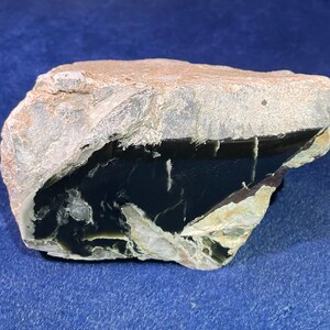 Wyoming Black Jade With Quartz Crystals