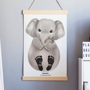 Fußabdruck Set Baby Geschenk Geburtsposter Babyparty personalisiert Geschenkidee Deko Kinderzimmer Geburt Elefant Zoo Poster Wandbild