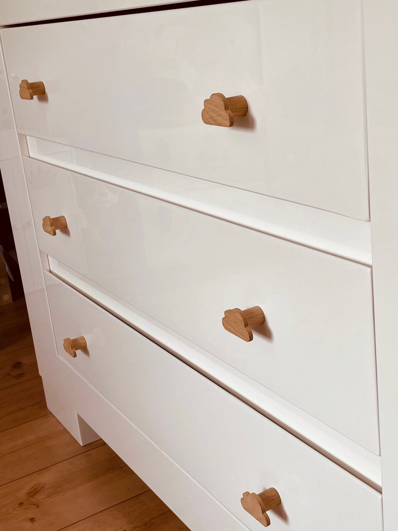 Möbelgriffe Holz Eiche Wolke Hemnes Wickeltisch Schrank Schublade Tür Knopf Wolken Kinderzimmer Kommode Knauf Baby Geschenkidee Kinder zdjęcie 3