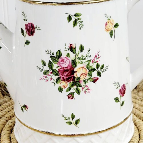 Royal Albert 
