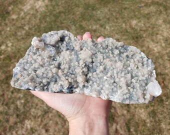 Única Zeolita Apophyllite con Drusy de la India, 8 pulgadas; 2,98 libras. / Cristal de alta vibración para la conexión con la naturaleza y los ángeles guardianes
