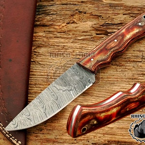 Coltello da caccia in Damasco Coltello in acciaio di Damasco fatto a mano Coltello in Damasco forgiato a mano Regalo di anniversario per lui con manico in legno esotico C