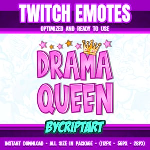 Puede incluir: Emoticono de Twitch rosa y dorado con el texto "DRAMA QUEEN" y una corona sobre el texto. El emoticono está optimizado y listo para usar. El texto "BYCRIPTART" está debajo del texto principal. El texto "INSTANT DOWNLOAD - ALL SIZE IN PACKAGE - (112PX - 56PX - 28PX)" está en la parte inferior de la imagen.