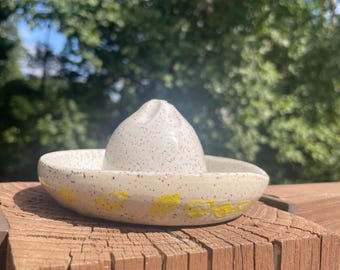 Ceramic Speckled Citrus Squeezer
