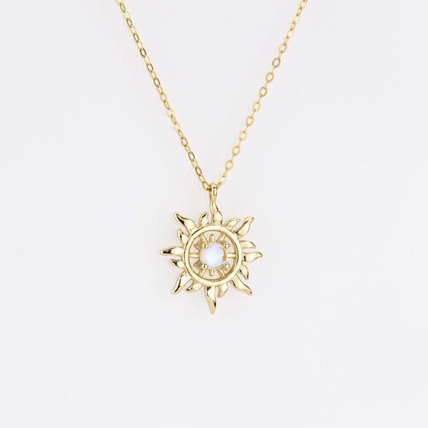 Sun blue moonstone necklace, star pendant, sunburst, sunshine, sun pendant, dainty moonstone, celestial, vintage, minimalist, boho pendant