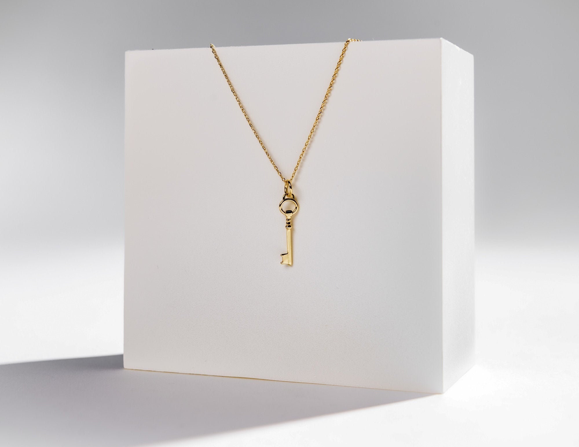 Gold Key Necklace Small Key Necklace Cute Necklaces Pretty -  Norway