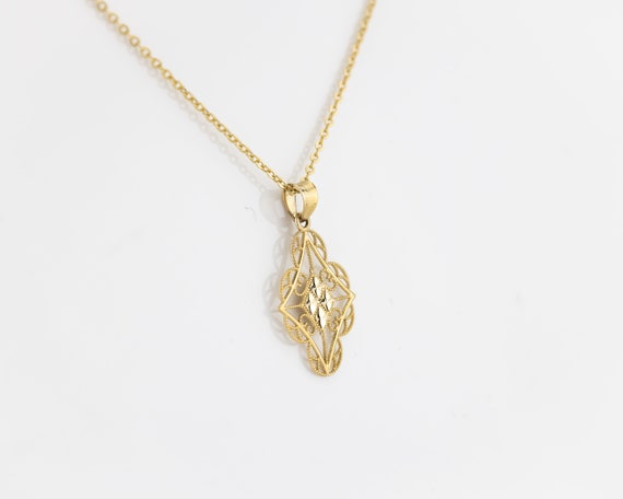 Scalloped rhombus pendant, 14K solid gold, dainty… - image 3