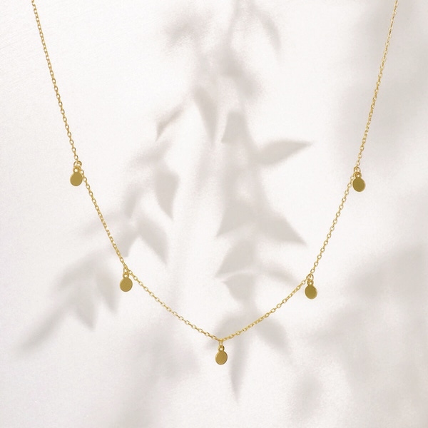 NESKA II - Delicado collar de gargantilla estilo boho chapado en oro cadena de cable de rodio de plata esterlina mini gargantilla de disco collar de apilamiento mínimo