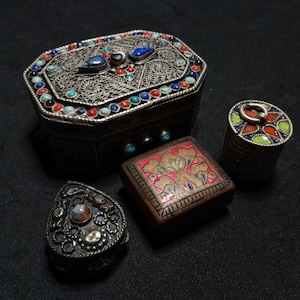 Vintage ethnic style boxes. Small antique pill box. Decorative boxes, miniature jewelry box. Trinket tiny box, stone Asia