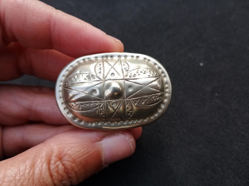 Vintage metal box with berber or arabic style, antique, miniature, tiny, box for ring, beautiful and artistic handmade boxes for jewells image 13