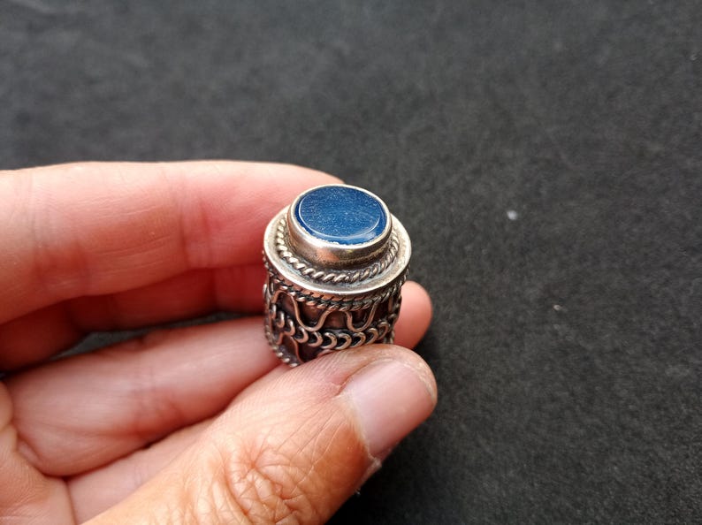 Vintage metal box with berber or arabic style, antique, miniature, tiny, box for ring, beautiful and artistic handmade boxes for jewells image 9