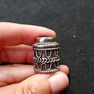 Vintage metal box with berber or arabic style, antique, miniature, tiny, box for ring, beautiful and artistic handmade boxes for jewells image 10