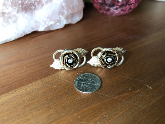 1940s 50s Vintage Rose Earrings with White Rhines… - image 2