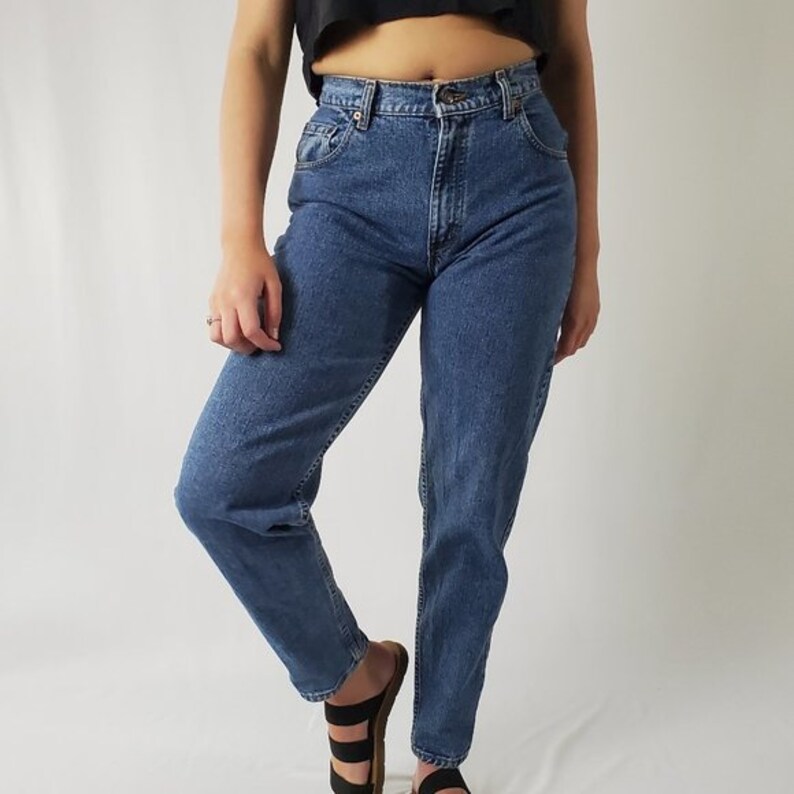 wedgie mom jeans
