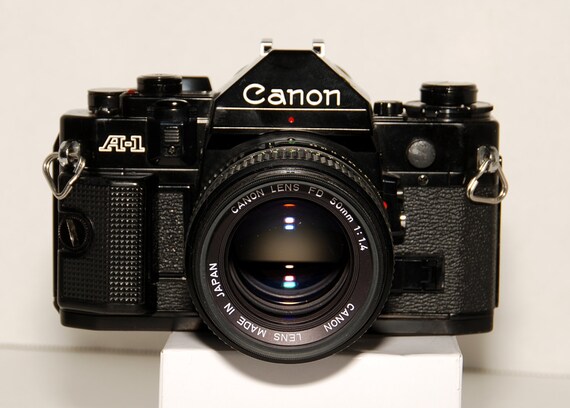 完動品 Canon A-1 FD 50mm f1.4 SLR フィルムカメラ