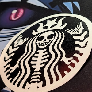 Calcomanía de vinilo de esqueleto gótico de Starbucks: logotipo parodia / Pegatina para auto/portátil / 11,4 cm