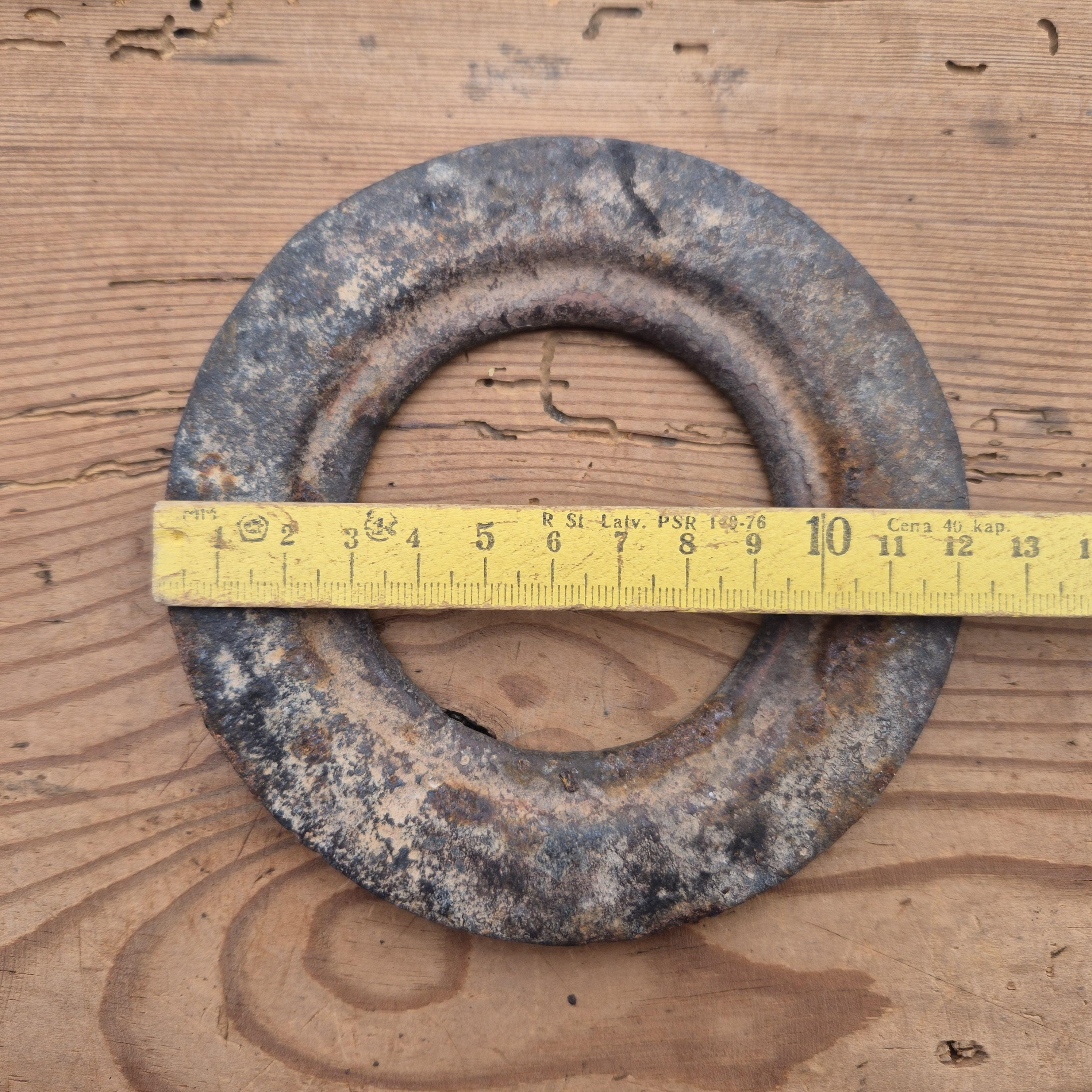 Rusty Metal Rings Rusty Metal Ring, Rusted Circle, Old Industrial Parts - Etsy