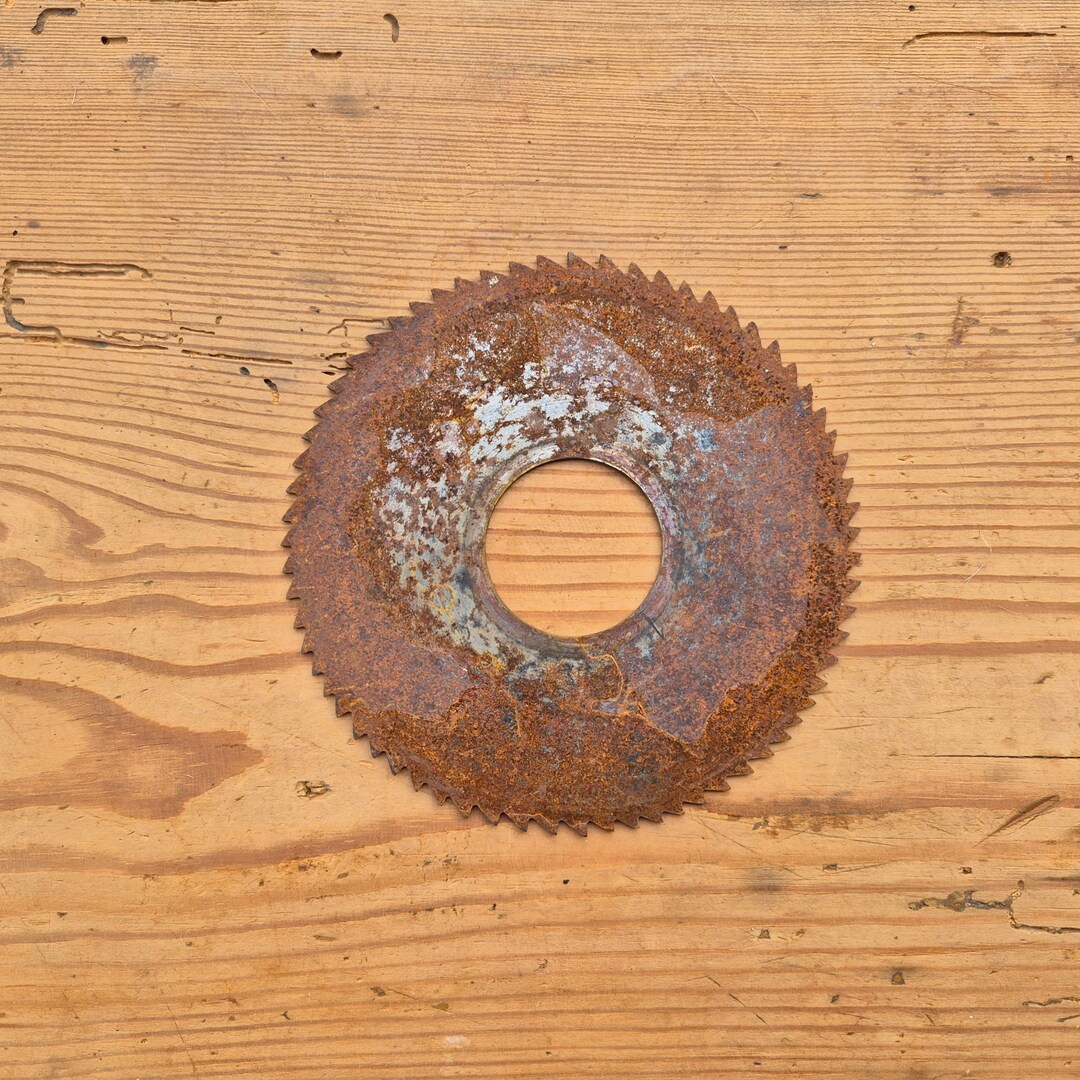 Rusty Circular Saw Blade Round, Rusted Metal for Art - Etsy