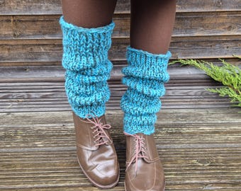 Scaldamuscoli in lana lavorata a maglia: polsini per le gambe da donna