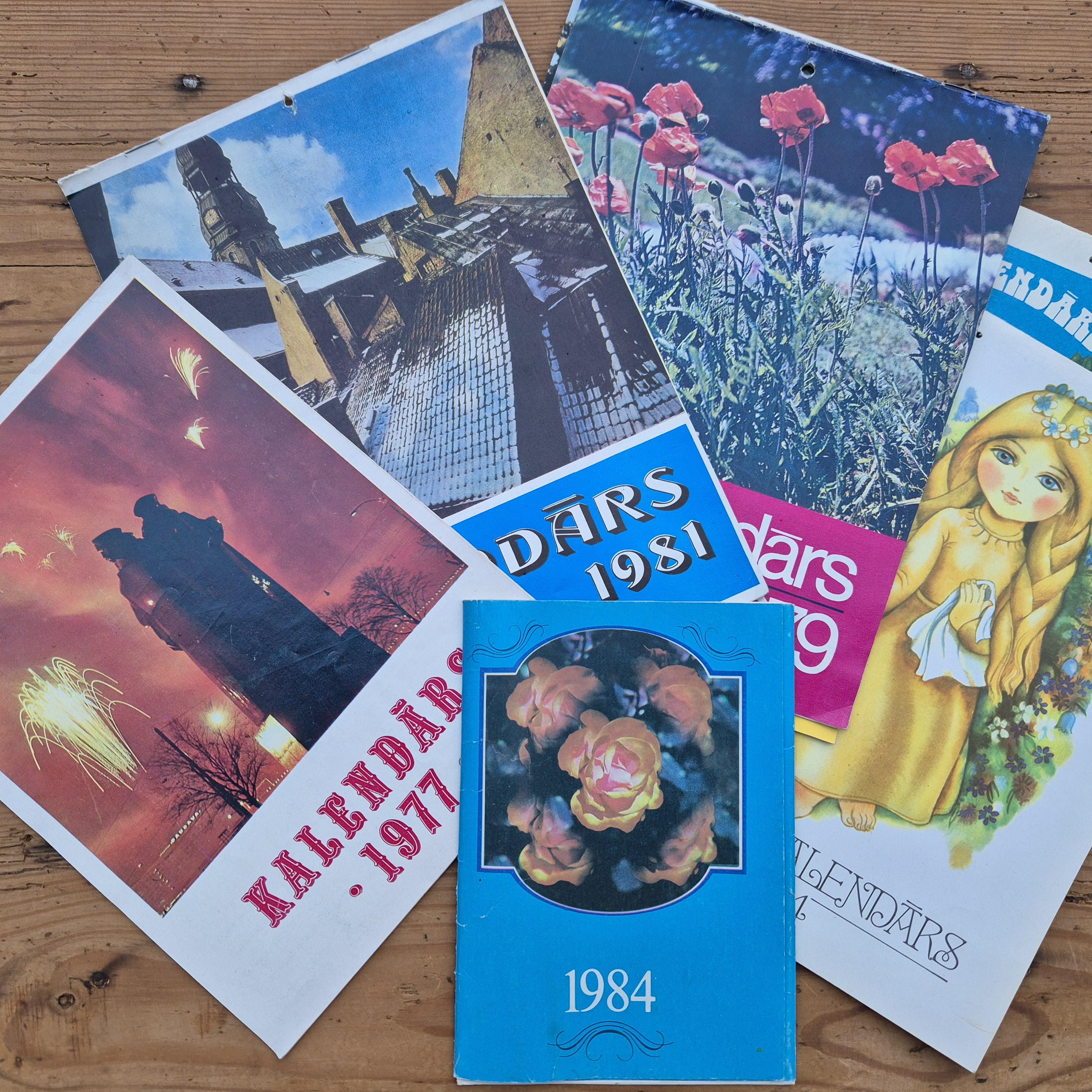 Vintage calendar wall - Etsy 日本