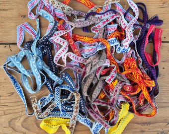 Grab pack ribbons scraps bundle