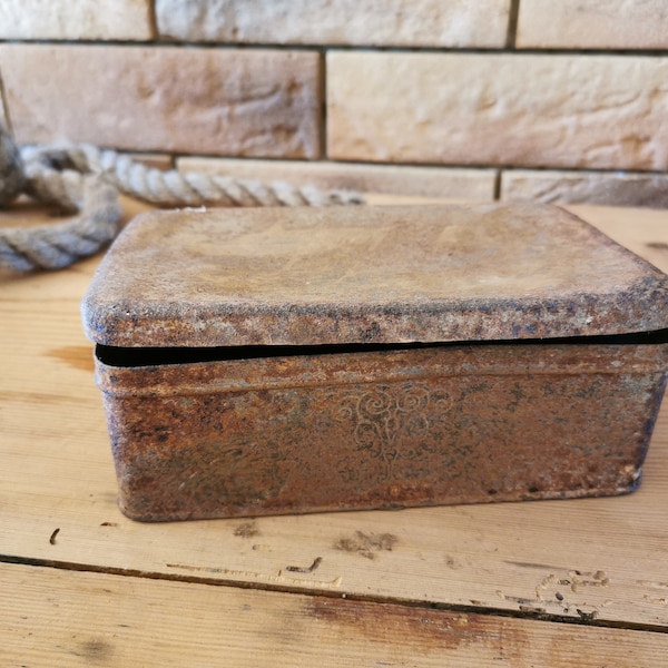 Old Metal Boxes Etsy