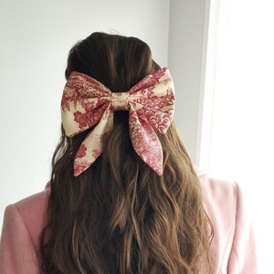 Barrette nœud bijou cheveux en toile de Jouy rouge image 1