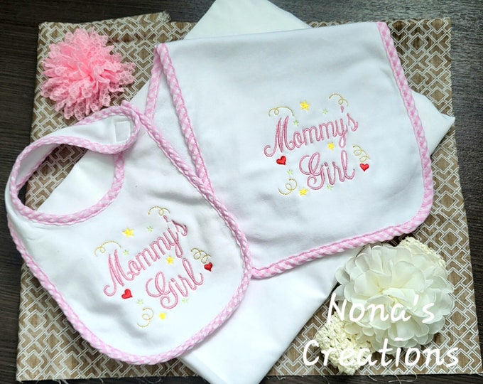 Bib and Burp Pad Set for Baby, Mommy Loves You Baby Gift, Baby Feeding Set, Shower Gift Set