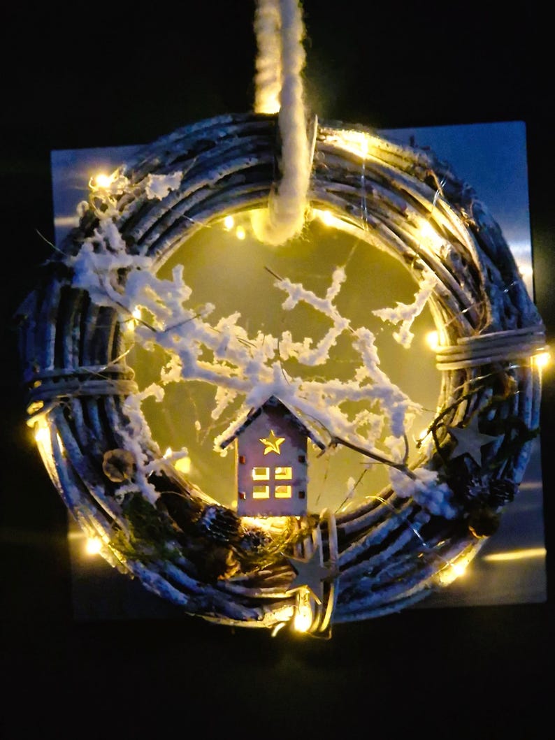 Willow Wreath 28 Cm With Fairy Lights Christmas Wreath With Timer Etsy