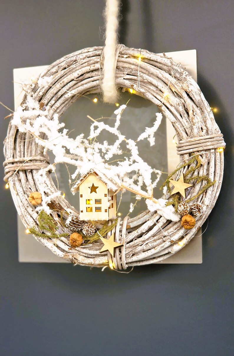 Willow Wreath 28 Cm With Fairy Lights Christmas Wreath With Timer Etsy