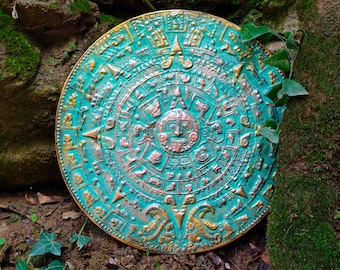 Aztec Mayan Calendar, Extra Polished Plaster Decor, 38 cm / 15 in. Handmade. Green/gold/pearl