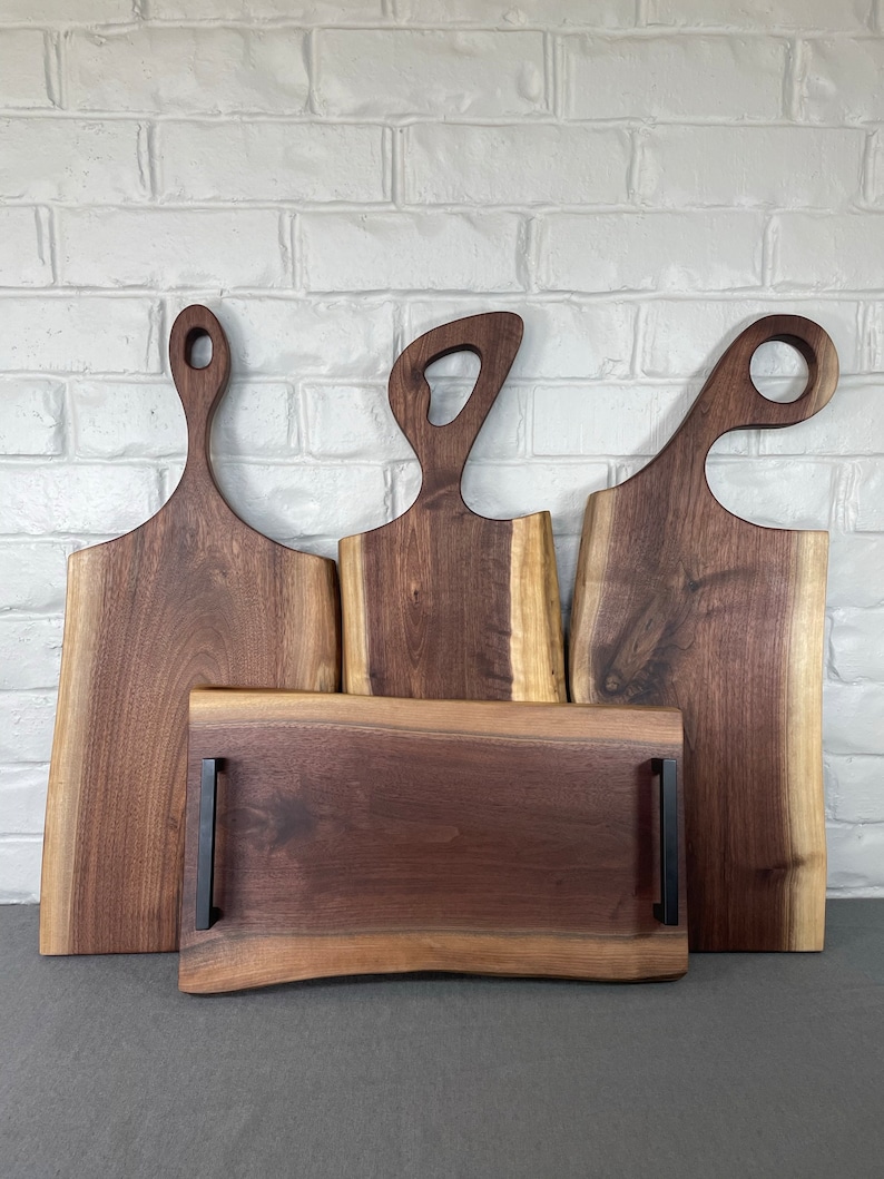 SimpleSideProjects Walnut Charcuterie Board