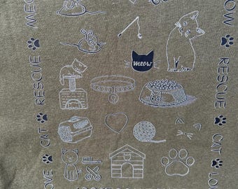 Koszulka bawełniana w kolorze khaki: Grafika ratująca koty