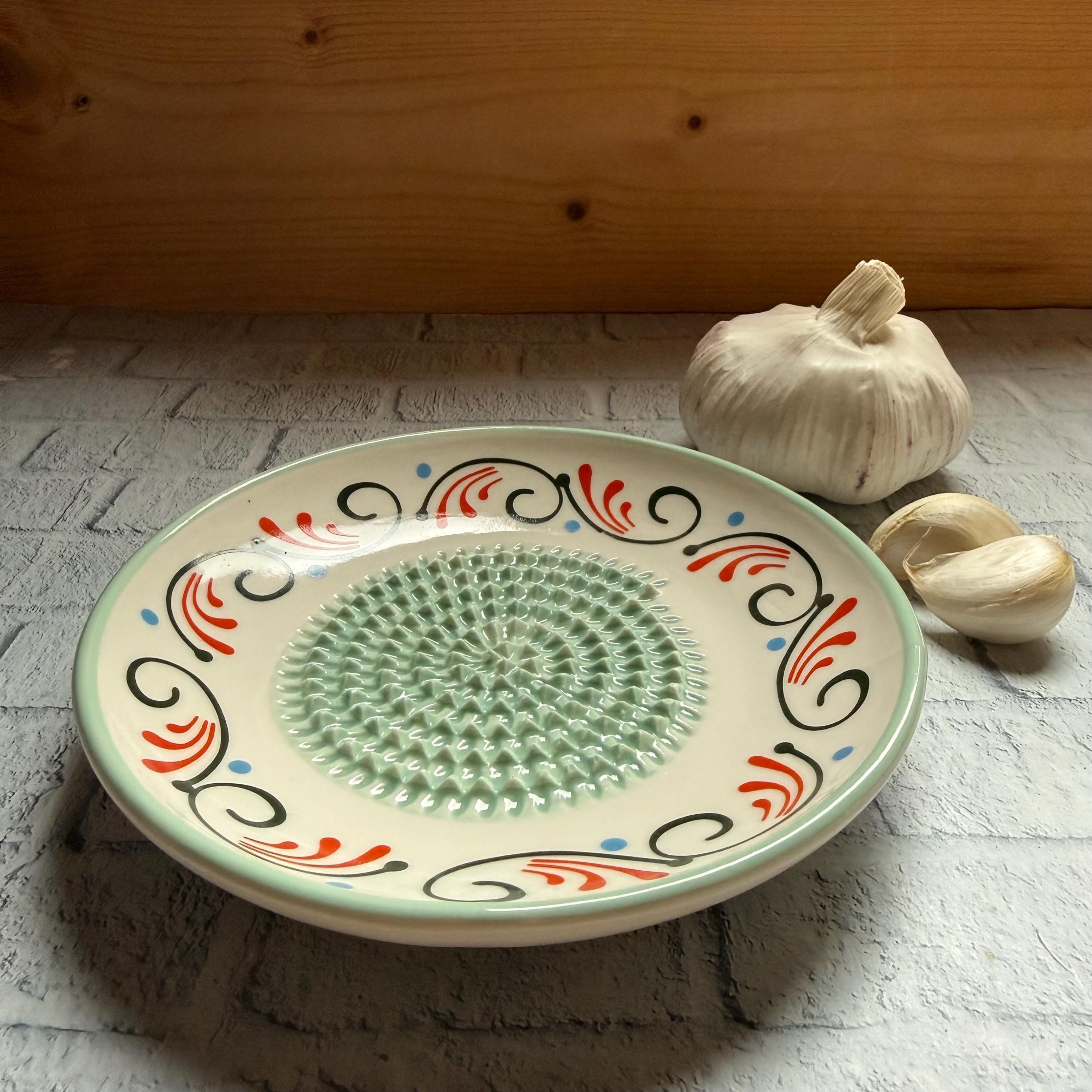 Grattugia in ceramica, per aglio e , multiuso per formaggio, frutta, verdura, carote, facile da pulire
