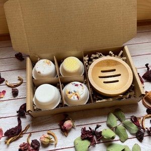 New Luxury Collection Shower Steamers and Tray, 4 Shower Steamers in Spa, New Beginnings, Hope and Make Me Happy, Strong Fragrance Gift Box image 1