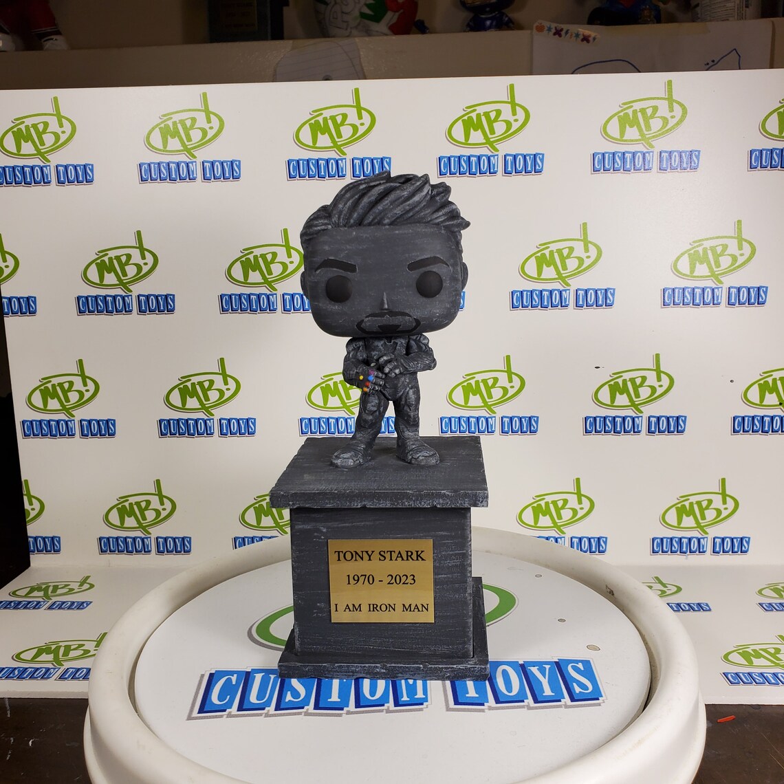 Custom Funko Pop Tony Stark Memorial Statue version A W | Etsy