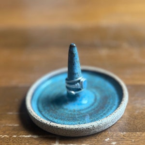 Ceramic Ring/Jewelry Dish image 1