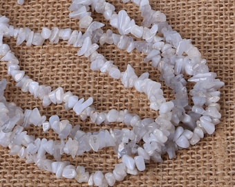 35 Natural White Moonstone Chip Beads Smooth White Moonstone Chip Bead Uncut Chip Bead Jewelery Supplies 3-7mm Polished Beads
