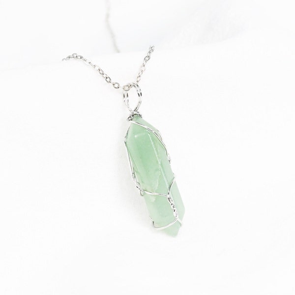 Green Aventurine Wire Wrapped Crystal Point Pendant Silver Necklace - Green Aventurine Crystal Necklace - Crystal Necklace - Silver Necklace