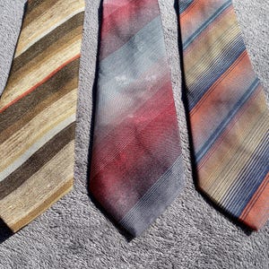 Striped necktie SET  /  vintage Collection TIE Men necktie Classic gentleman art expression