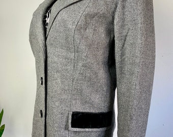 Blazer en laine vintage : veste oversize noire et blanche sur mesure des années 70 (taille M/L)