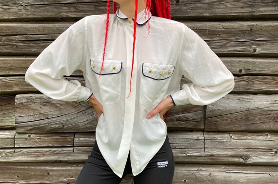 Bluse mit goldenen knöpfen Clearance