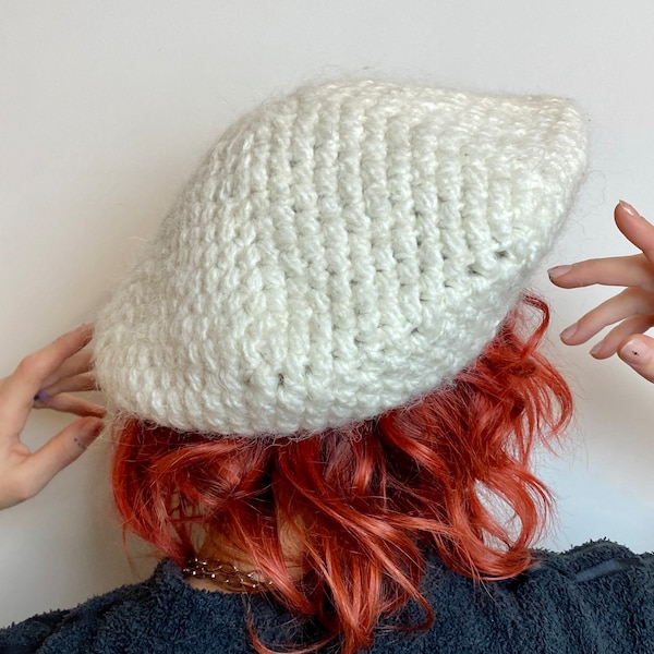 Béret au crochet vintage, rétro fait main, chapeau de dame chunky blanc cassé, style parisien, adulte